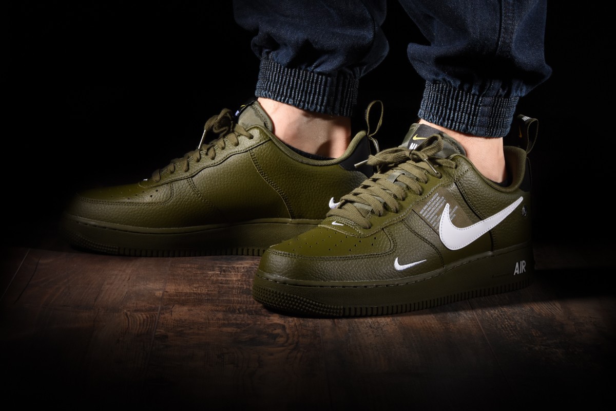 NIKE AIR FORCE 1 '07 LV8 UTILITY OLIVE CANVAS